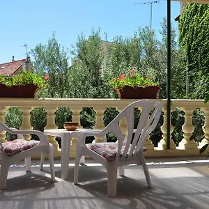 Select Hotel